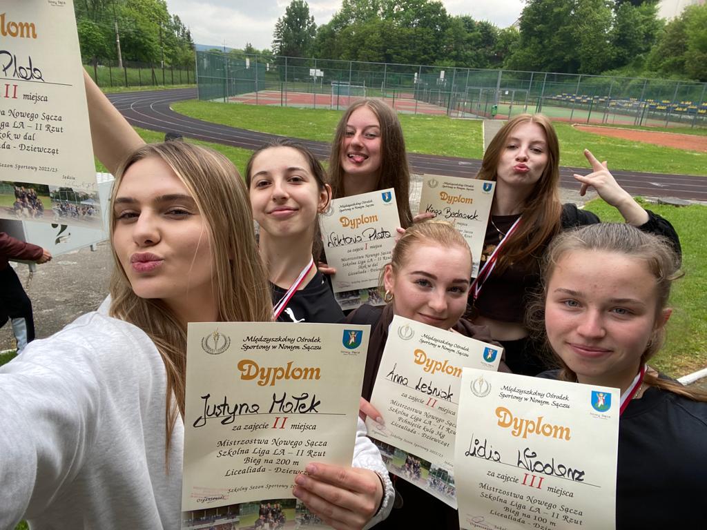 Zdjęcie LA_dziewcząt_2023_2rzut (1)0e3ffd65-3355-4f49-b0f6-47156eab7695.jpg w galerii Szkolna Liga LA Dziewcząt – 2 rzut